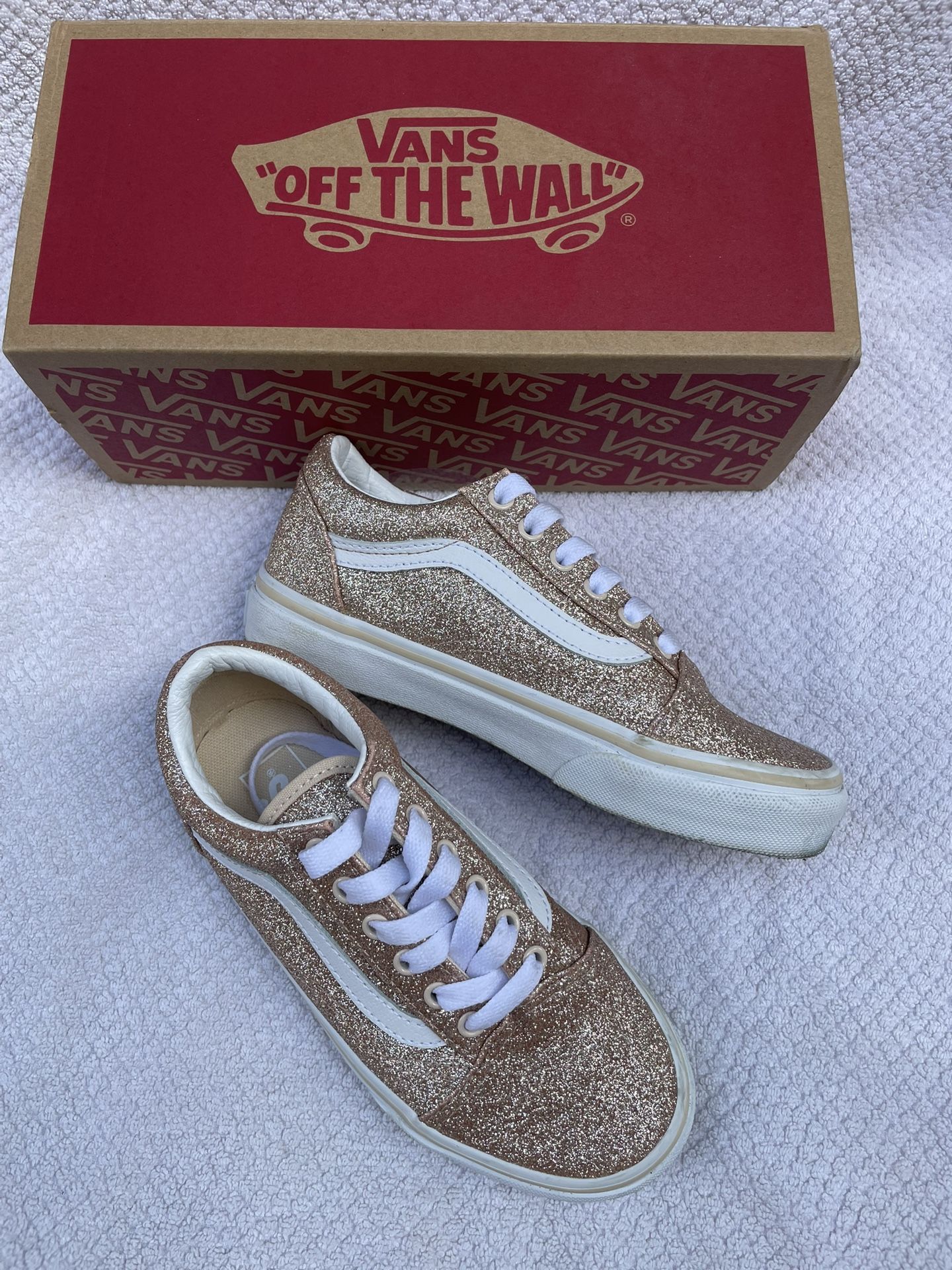 Girls Youth Vans Gold And White Size 1.5