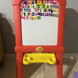 Crayola Folding Easel