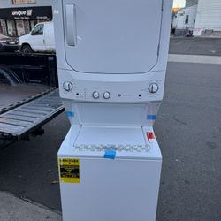 GE Washer And dryer Electric Combo White