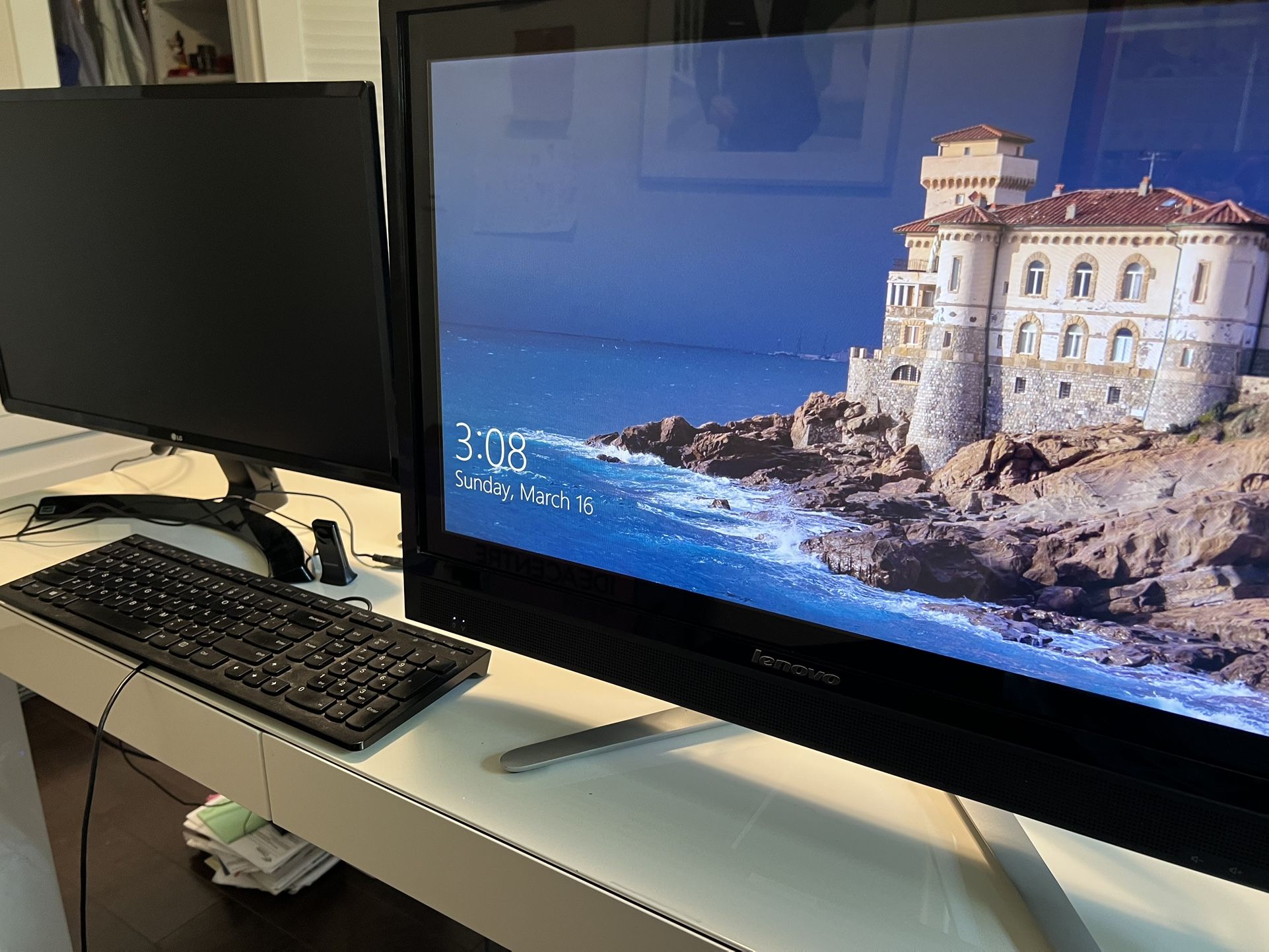 All-in-One Desktop Computer