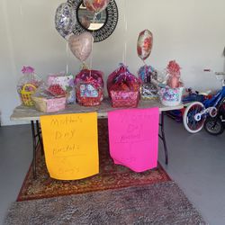Mother’s Day Baskets And Bags