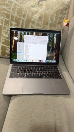MacBook Pro 13” Touch Bar 2.3ghz 16gb ram 250gb ssd