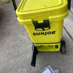 Sun Joe Battery Operated  Pressure Washer 