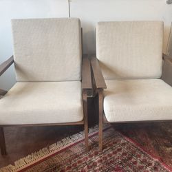 Pair of Mid Century Modern Style Chairs - 26x30x32” 