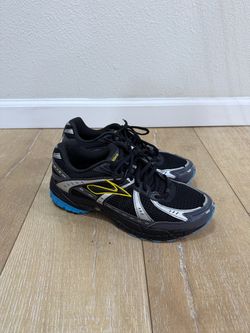 Brooks Adrenaline GTS 10 - Size 9 Men