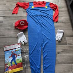 Super Mario Bros  Costume Size L