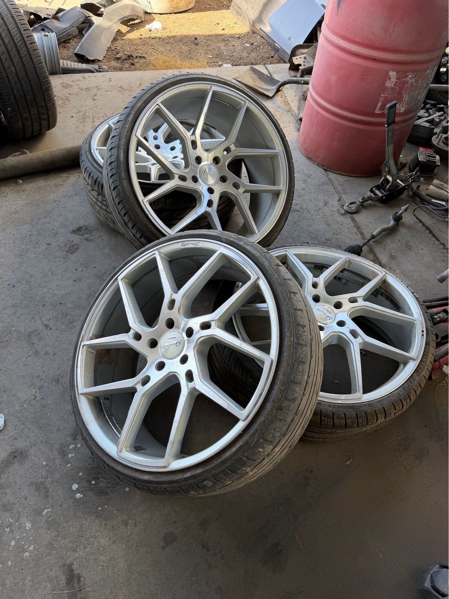 cadillac 22 inch rims