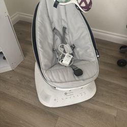 4 Moms Baby Swing