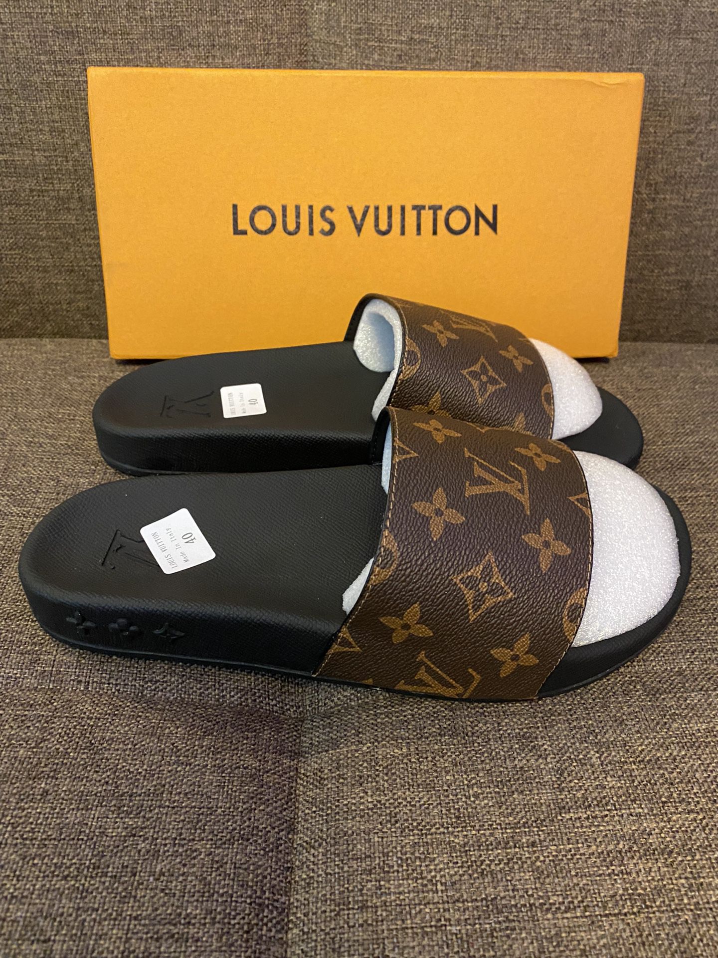 Louis Vuitton Waterfront Mule Macassar. Size 09.0