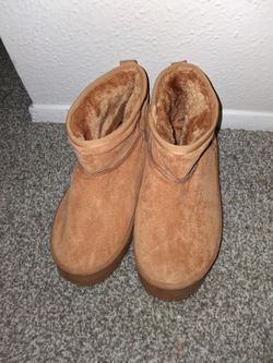 Gently used shoes size 10