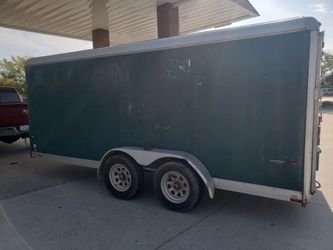 7 x 16 enclosed trailer