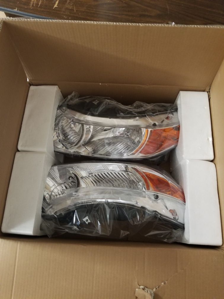 I have HEADLIGHTS for a Honda civic coupe 2006-2011 new in package.