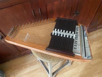 Vintage Oscar Schmidt Autoharp