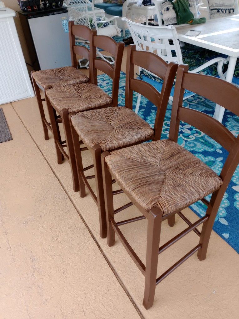 (4) 24" Seat High, Bar stools, Bar Chairs