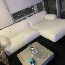 Modern White (right) sectional 