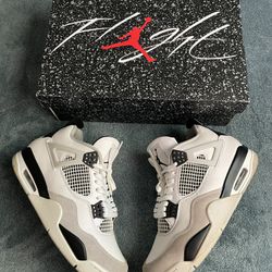 Jordan 4 Military Blacks 