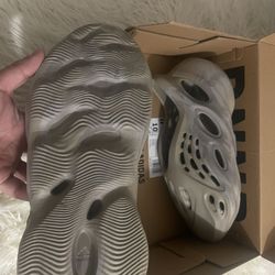 Yeezy Foam Runners