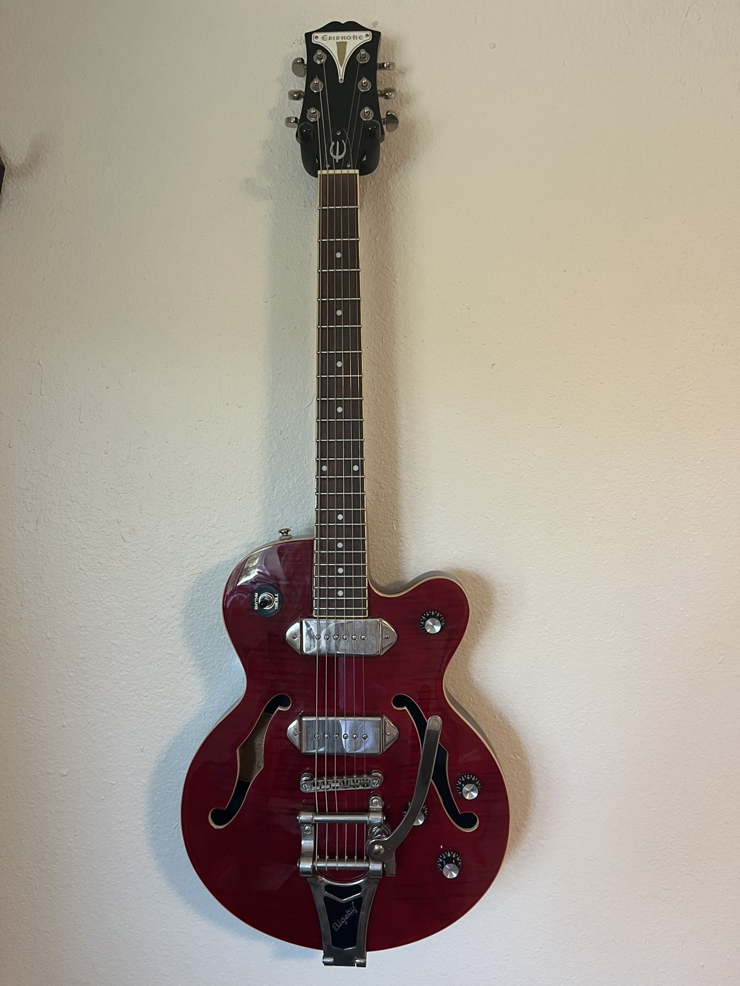 Epiphone wildkat W/ Bigsby Electric Guitar