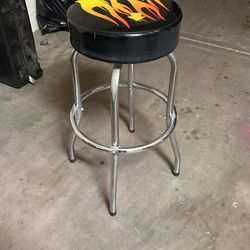 Harbor Freight Stool