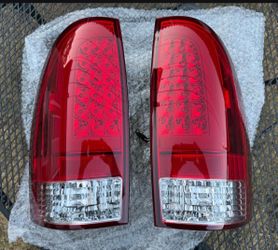 05-15 Toyota Tacoma Red Spyder LED Bar Tail Lights