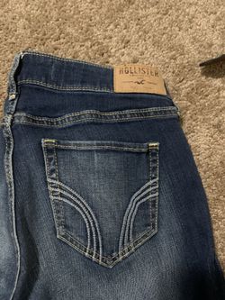 HOLLISTER JEANS SIZE 3S