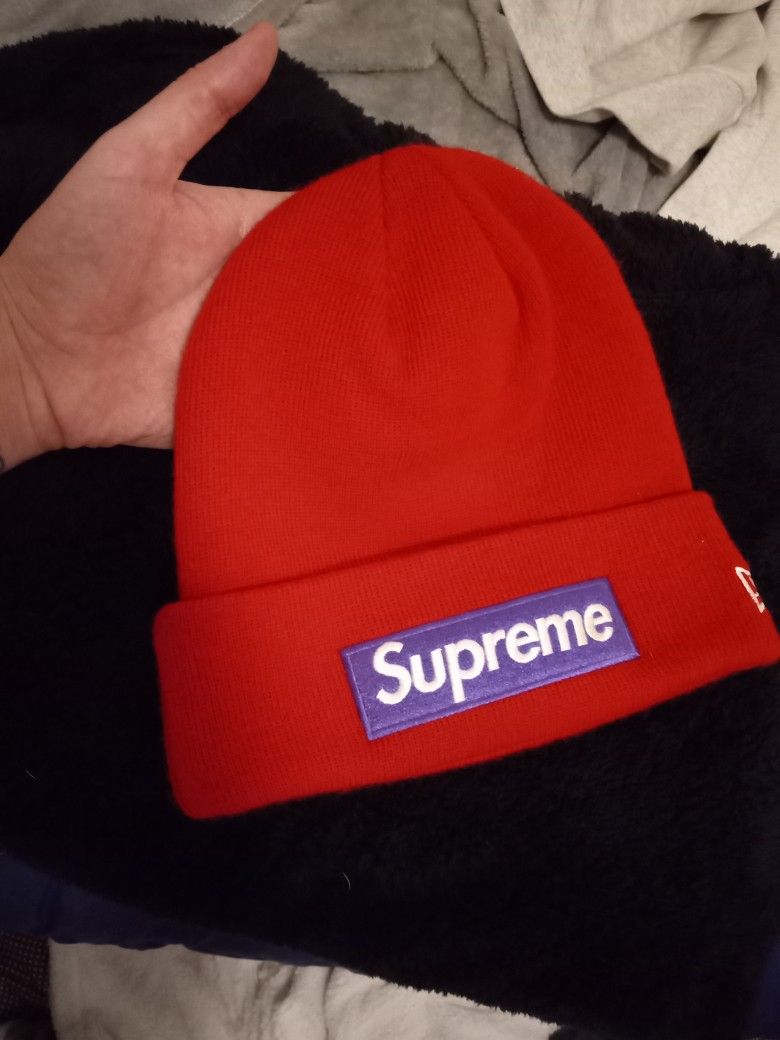 Supreme Beanie Box Logo 