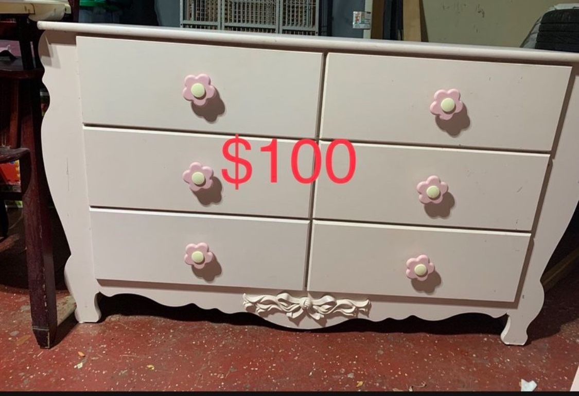 Baby/ Girls Pink Dresser & Changing Table
