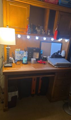 FREE Wooden Desk