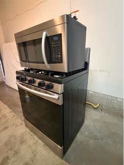 Samsung Gas Range and Microwave