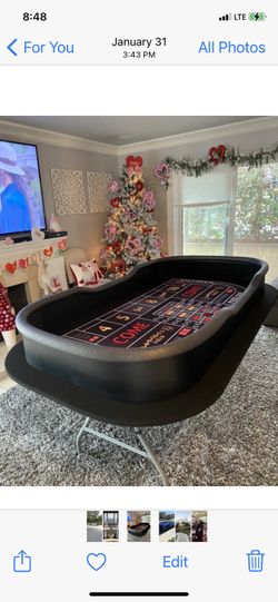 Craps Table With Diamond Walls and Drink Ledge