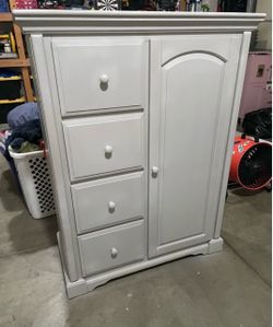 Kids clothes cabinet closet