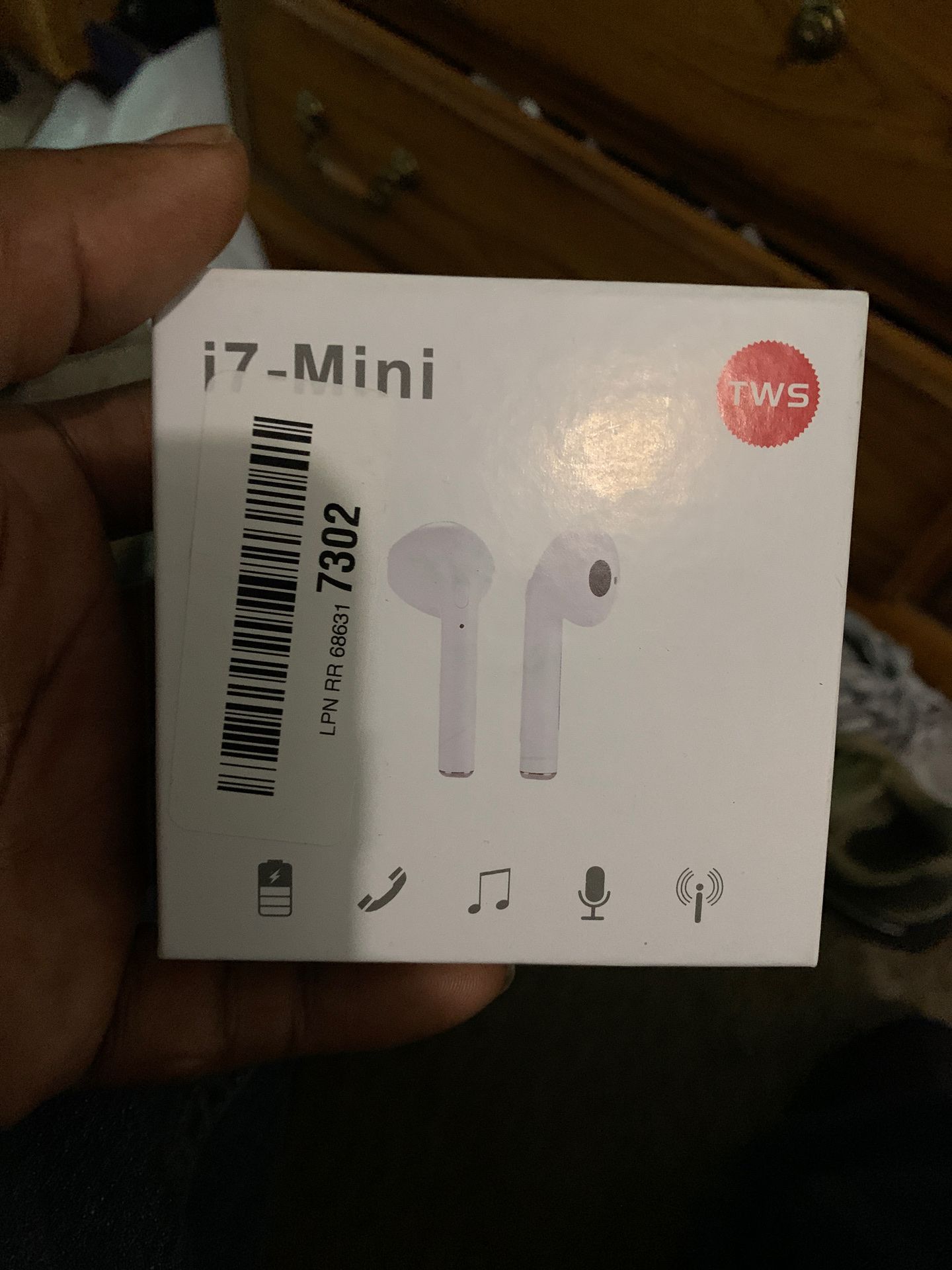 Wireless headphones Bluetooth New Open Box