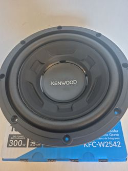 KENWOOD ( 1 ) 10 INCH SINGLE VOICE COIL CAR SUBWOOFER 1300 WATTS MAX POWER