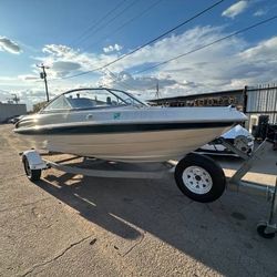 Immaculate 2000 Bayliner 1804 3.0L Boat
