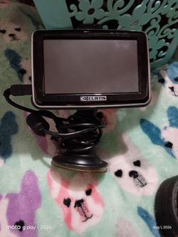 Curtis gps system mount and wire . Asking 30$ obo