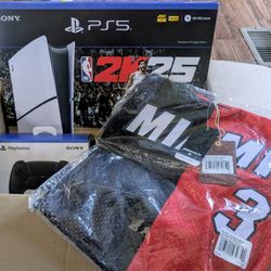 Brand New PS5 slim 2K25 Edition + Xtra Controller + Jersey! 