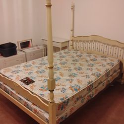 Queen Canopy Bed With Mattress Nightstand 
