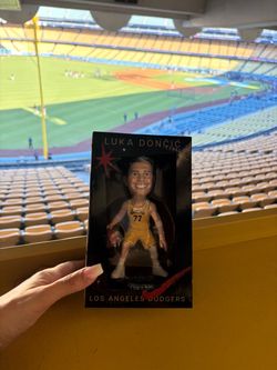 Luka dodger bobble head