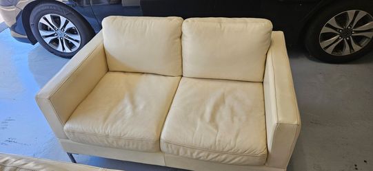 3 Piece Beige Leather Couches