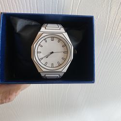 UNISEX WATCH/3D LOOK..$15 BUCKS!! DEAL!!!