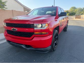 2018 Chevy Silverado Custom model like new condition low mileage