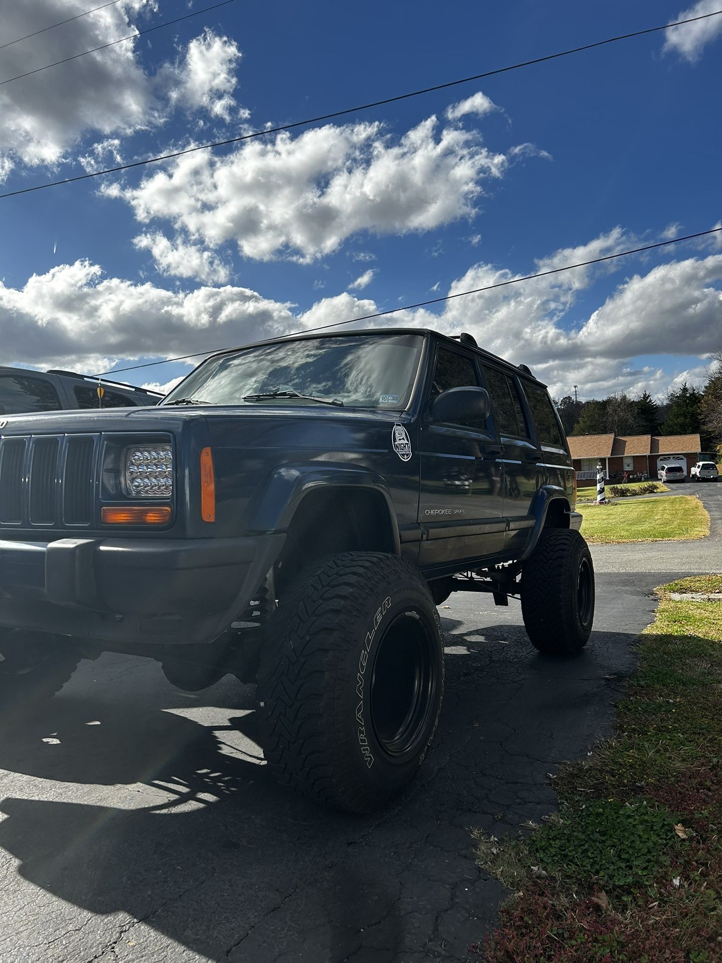 2000 Jeep Cherokee