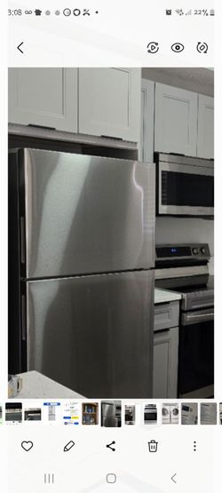 18 cu ft Samsung refrigerator