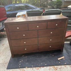 9 drawer dresser