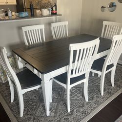 Dinning Table 