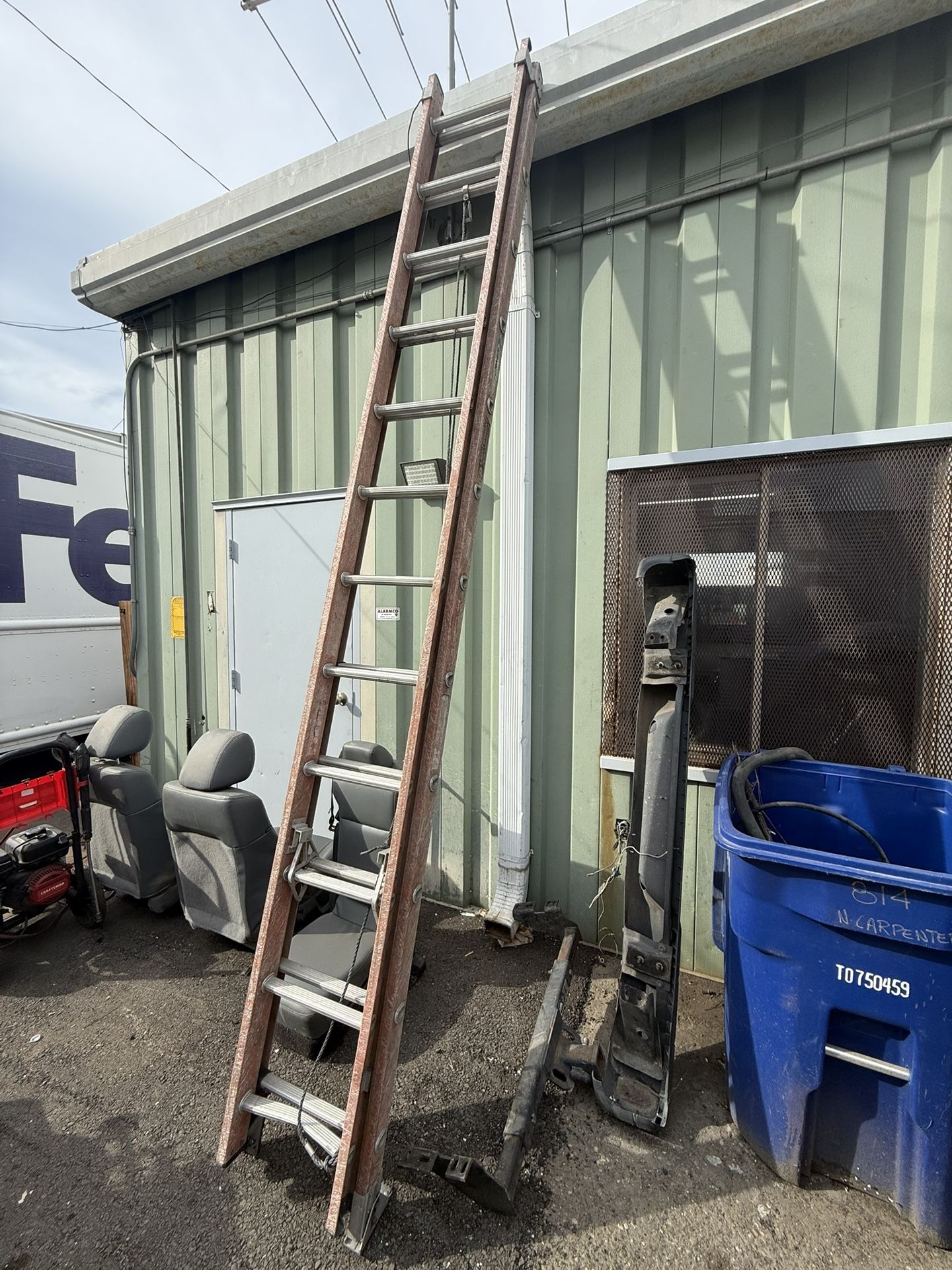 Werner ladder 24ft