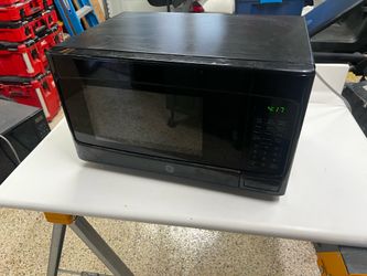 GE 1.1 cf microwave