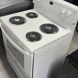 Whirlpool Single Oven Electric Range