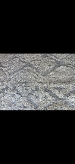 2 Carpets Good Conditions