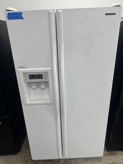 Samsung Side By Side Refrigerator W Ice & Water